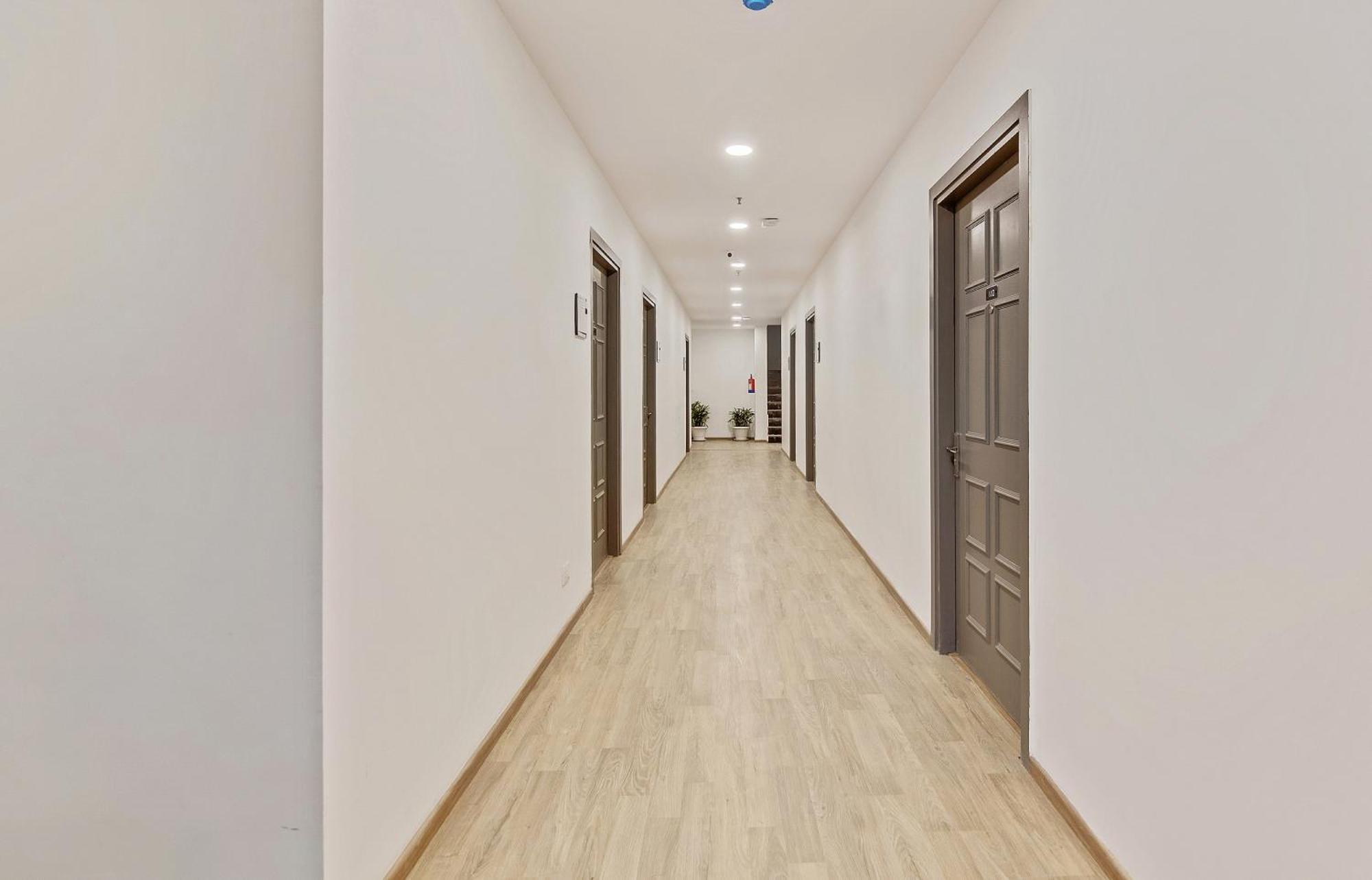 Townhouse Sector 49 Near Logix City Centre Noida Exterior foto